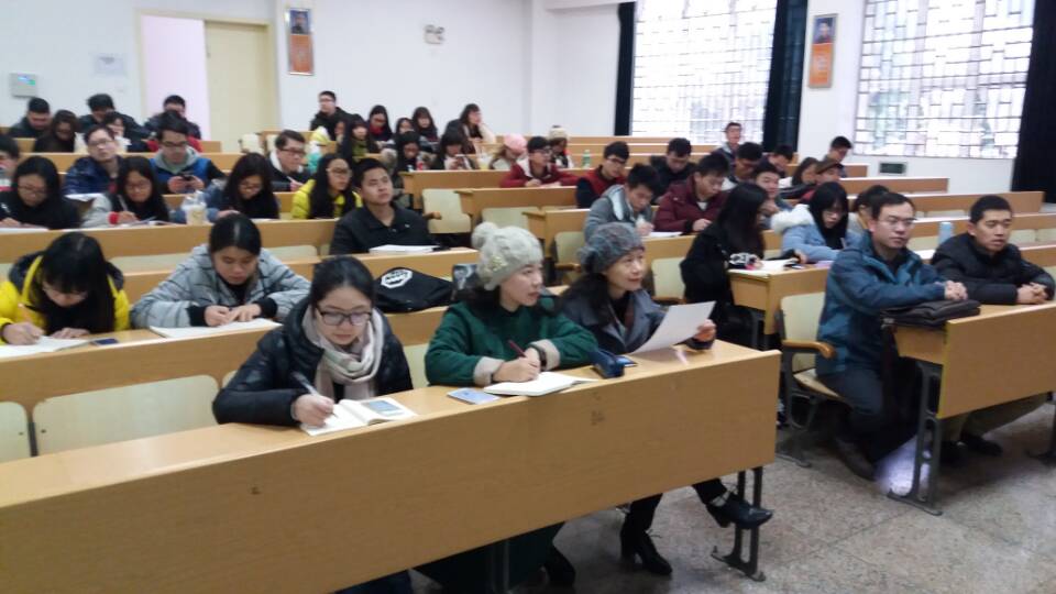 参加培训的实习指导老师和学生(二)